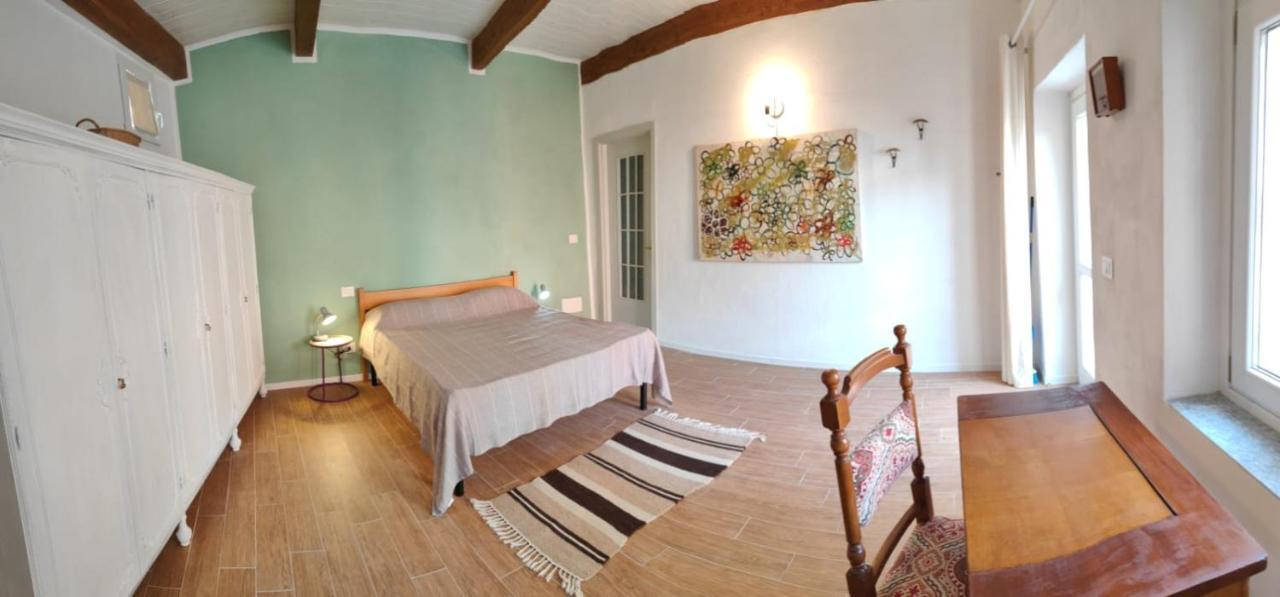 Magalocanda Stanze Sotto Al Castello Montemagno  エクステリア 写真